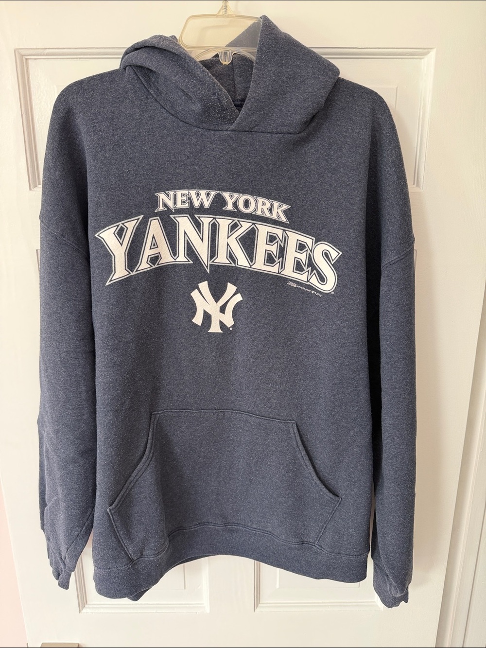 Stitches New York Yankees Crewneck Hoodie in Navy Blue